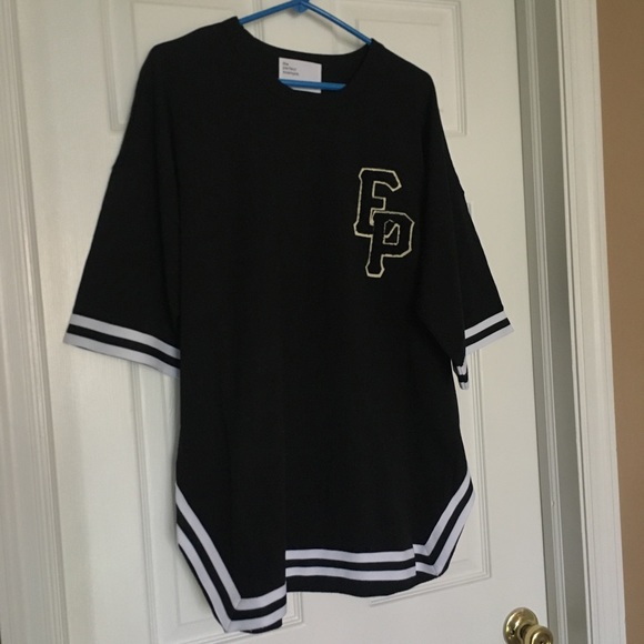 The Perfect Example Jersey Tee - Picture 2 of 6